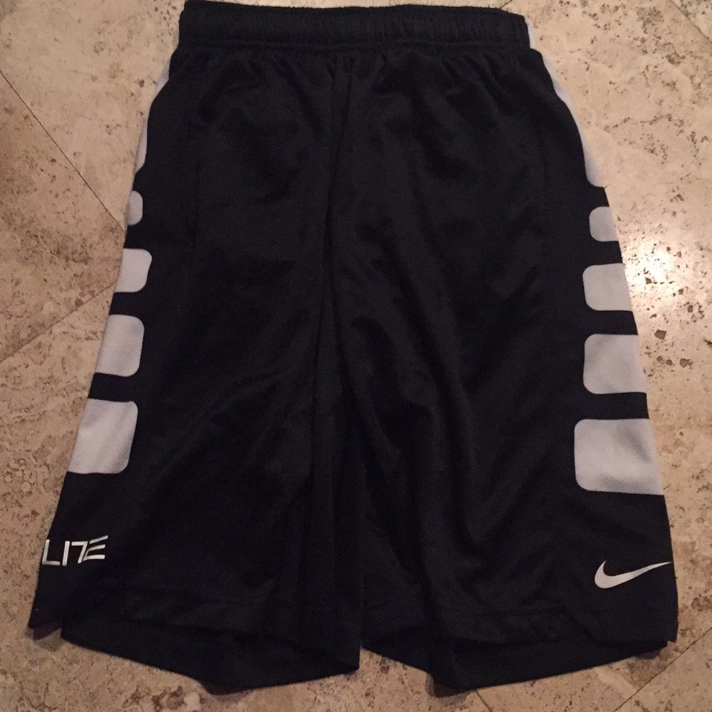 Nike elite basketball shorts